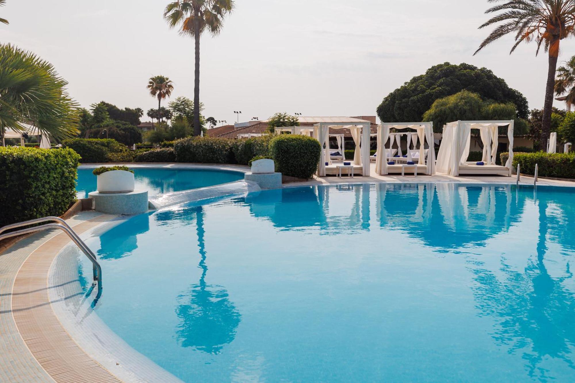 Hotel Blau Colonia Sant Jordi 4*